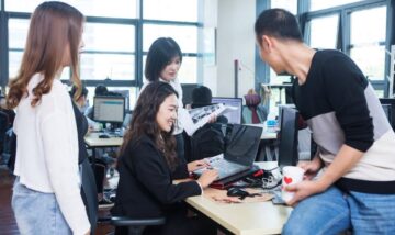 软件开发团队 {{brizy_dc_image_alt imageSrc=