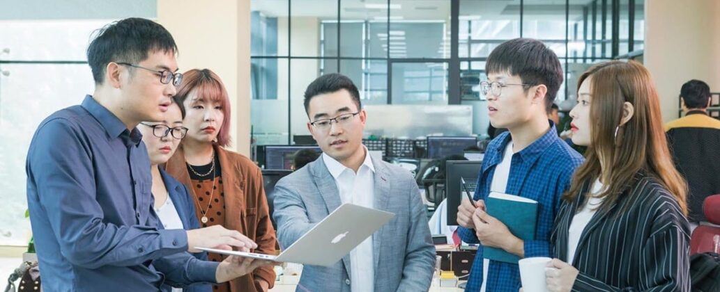 专业嵌入式定制开发服务 45 {{brizy_dc_image_alt imageSrc=